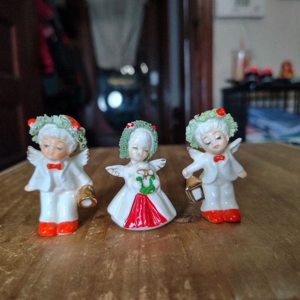 1950s Miniature VTG Napco Christmas Kissing Angels Set Of 3 Bone China Spaghetti